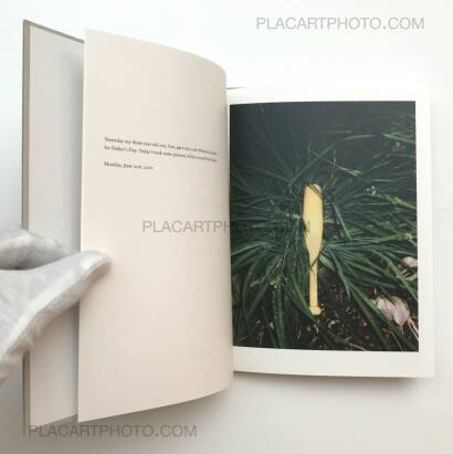 Collective,One day : ten photographers (SIGNED) Collective,One day : ten photographers (SIGNED)