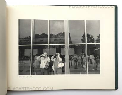 Lee Friedlander,The American Monument