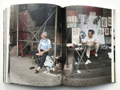 Collective,Endcommercial : Reading the city Collective,Endcommercial : Reading the city