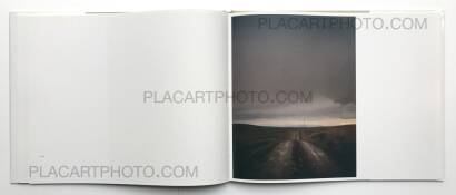 Todd Hido,Roaming : Landscape Photographs 1994-2004