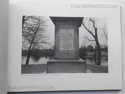 Lee Friedlander,The American Monument Lee Friedlander,The American Monument