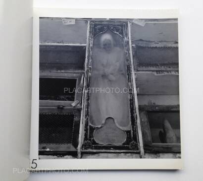 Vieri Tomaselli,Mas Aca del Mas Alla (SIGNED) Vieri Tomaselli,Mas Aca del Mas Alla (SIGNED)