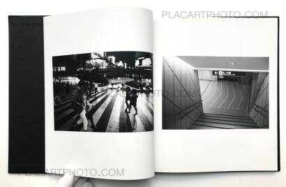 Paul Bradshaw,Tokyo (Signed and numbered copy) Paul Bradshaw,Tokyo (Signed and numbered copy)