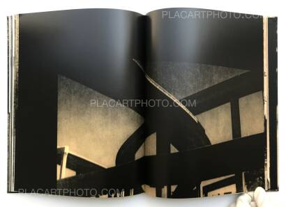 Guillaume Zuili,Smoke & Mirrors (SIGNED) Guillaume Zuili,Smoke & Mirrors (SIGNED)