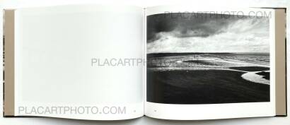 Atsushi Fujiwara,2200 Miles (Signed copy) Atsushi Fujiwara,2200 Miles (Signed copy)