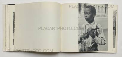 Helen Levitt,A WAY OF SEEING (FIRST HARDCOVER EDT) Helen Levitt,A WAY OF SEEING (FIRST HARDCOVER EDT)