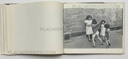 Helen Levitt,A WAY OF SEEING (FIRST HARDCOVER EDT) Helen Levitt,A WAY OF SEEING (FIRST HARDCOVER EDT)