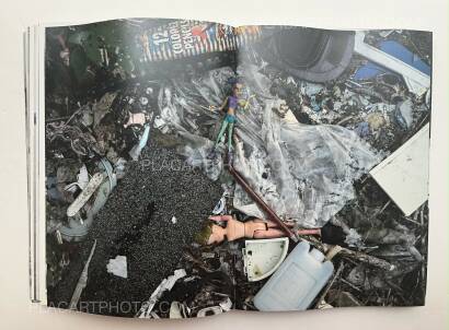 Katja Stuke & Oliver Sieber,You and Me: A project between Bosnia, Germany, and the US, 2014 Katja Stuke & Oliver Sieber,You and Me: A project between Bosnia, Germany, and the US, 2014