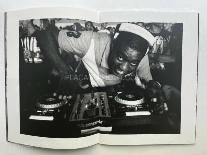 Daisuke Ito,Rio, Favela (SIGNED) Daisuke Ito,Rio, Favela (SIGNED)