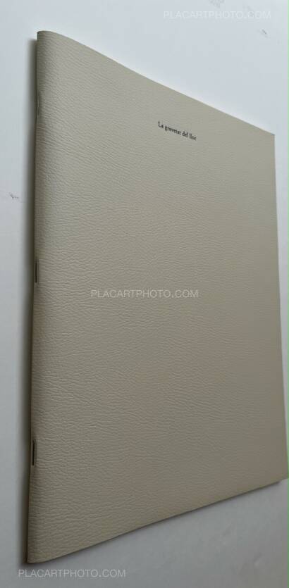 Israel Ariño,La gravetat del lloc (first edt) Israel Ariño,La gravetat del lloc (first edt)