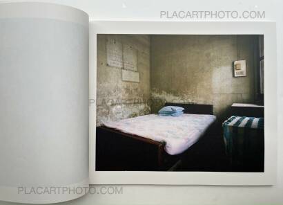 Mauro D'Agati,Girls are more evil than tigers (Signed) Mauro D'Agati,Girls are more evil than tigers (Signed)