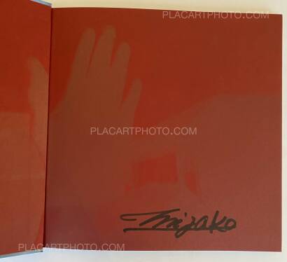 Miyako Ishiuchi,Moving Away (SIGNED) Miyako Ishiuchi,Moving Away (SIGNED)