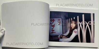 Kazufumi Tosa,FLOWERS OF THE BACK ALLEY Kazufumi Tosa,FLOWERS OF THE BACK ALLEY