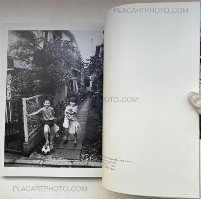 Nobuyoshi Araki,Fuyu e (Tokyo : a City Heading for Death) (WITH OBI) Nobuyoshi Araki,Fuyu e (Tokyo : a City Heading for Death) (WITH OBI)