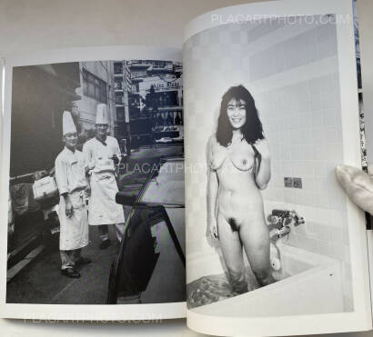 Nobuyoshi Araki,Fuyu e (Tokyo : a City Heading for Death) (WITH OBI) Nobuyoshi Araki,Fuyu e (Tokyo : a City Heading for Death) (WITH OBI)