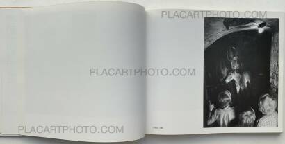 Jindřich Štreit,Vesnice je svet (The village is a global world) Jindřich Štreit,Vesnice je svet (The village is a global world)