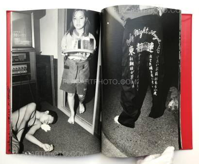 Bruce Gilden,Go (NUMBERED AND SIGNED) Bruce Gilden,Go (NUMBERED AND SIGNED)