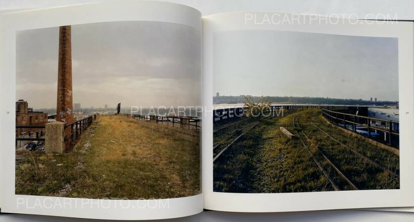 Joel Sternfeld: Walking the High Line , Steidl, 2001