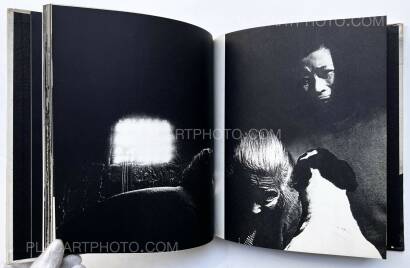Shomei Tomatsu,11.02 Nagasaki (SIGNED) Shomei Tomatsu,11.02 Nagasaki (SIGNED)