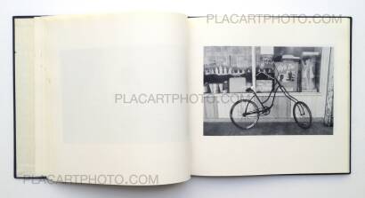 Shimpei Asai,STREET PHOTOGRAPH (SIGNED) Shimpei Asai,STREET PHOTOGRAPH (SIGNED)