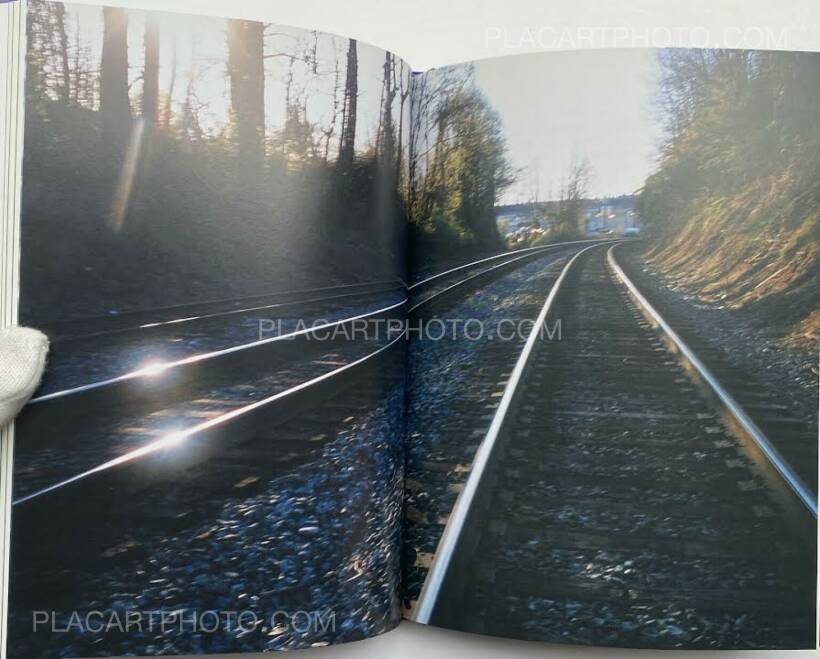 Nan Goldin: SOEURS, SAINTES ET SIBYLLES, Editions du Regard, 2005 | Bookshop Le Plac'Art Photo Nan Goldin: SOEURS, SAINTES ET SIBYLLES, Editions du Regard, 2005 | Bookshop Le Plac'Art Photo