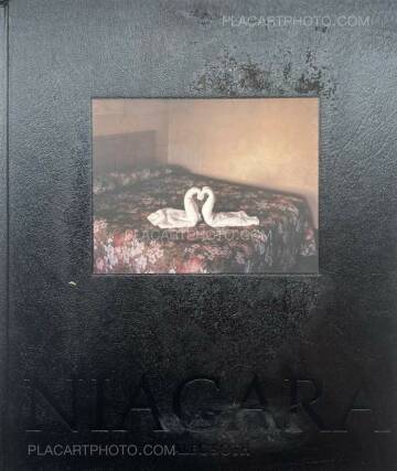Alec Soth,NIAGARA (Signed) Alec Soth,NIAGARA (Signed)