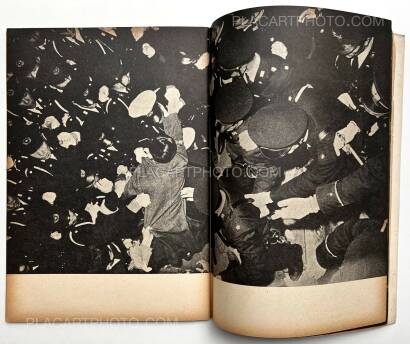 Shigeru Tamura,Rope Ladder and Iron Helmet: Collection of Photographs from the 318 Days of Struggle by Shufu to Seikatsu Trade Union Shigeru Tamura,Rope Ladder and Iron Helmet: Collection of Photographs from the 318 Days of Struggle by Shufu to Seikatsu Trade Union