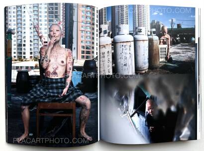 Seung-woo Yang,TFW Korea (Signed copy) Seung-woo Yang,TFW Korea (Signed copy)