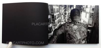 Seung-woo Yang,Shinjuku Lost Child (Signed) Seung-woo Yang,Shinjuku Lost Child (Signed)