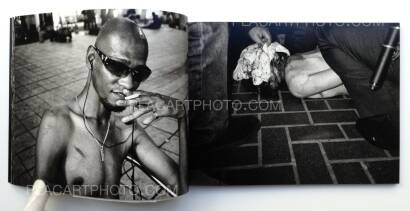 Seung-woo Yang,Shinjuku Lost Child (Signed) Seung-woo Yang,Shinjuku Lost Child (Signed)