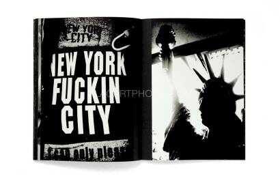 Andreas H. Bitesnich,Deeper Shades #01 New York (signed) Andreas H. Bitesnich,Deeper Shades #01 New York (signed)