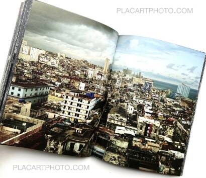 Takehiko Nakafuji,Down on the Street (SIGNED) Takehiko Nakafuji,Down on the Street (SIGNED)