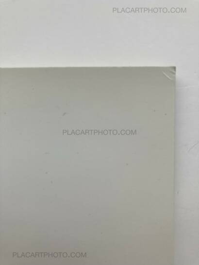 Juergen Teller,ed in japan: the juergen teller book: purple / janvier Juergen Teller,ed in japan: the juergen teller book: purple / janvier