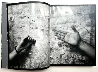 Gilles Peress,FAREWELL TO BOSNIA (NEW STILL IN SHRINK-WRAP)
