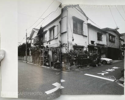 Nobuyoshi Araki,Tokyo Neko Machi (Living Cats in Tokyo) (WITH OBI) Nobuyoshi Araki,Tokyo Neko Machi (Living Cats in Tokyo) (WITH OBI)