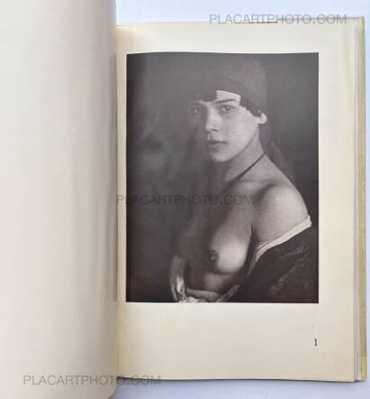 Frantisek Drtikol,Zena ve Svetle: Vyber 46 Aktu