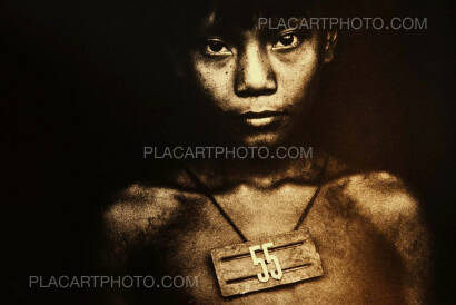 Claudia Andujar,&lsquo;Genoc&iacute;dio do Yanomami&rsquo; (PRE ORDER)